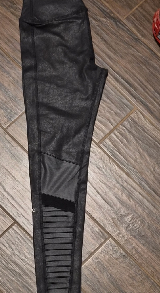 ALO Yoga Black Leggings